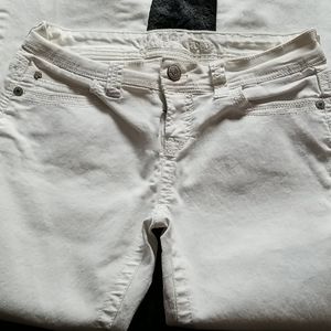 White Wallflower jeans